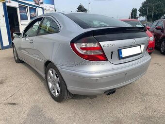 náhradne diely na: Mercedes C  W203 Coupe 220 Cdi, 200 Cdi, - 3