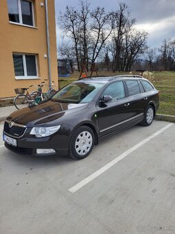 Skoda superb 1.6 tdi 77kw GreenLine - 3