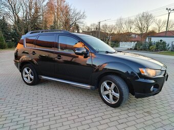 Mitsubishi Outlander 2.2 Mivec  4WD - 3