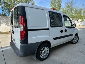 Fiat Doblo Cargo 2miestny + majaky 134t.km - 3