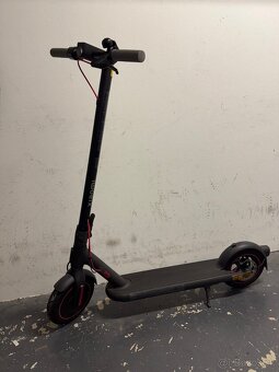 Xiaomi 4 pro scooter - 3