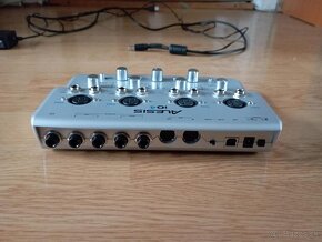 Zvuková karta Alesis iO4 usb 24bit / 48khz - 3