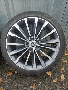 Zimní alu kola Trinity 19" Škoda Superb L&K 235/40 R19 - 3