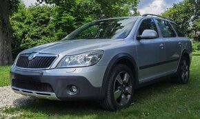 Škoda Octavia 2 Scout FL TDI - 3