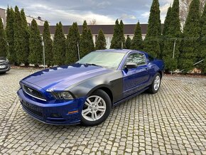 Ford Mustang v6 2013 - 3