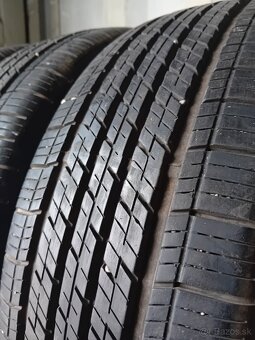 225/65R17 M+S Continental - 3