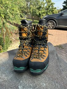 La sportiva nepal 45 - 3