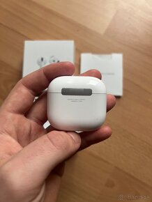 Apple AirPods 4 - 3