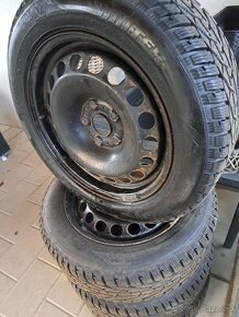 5x112 R16 orig VW, Škoda pneu 8mm - 3