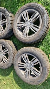 Audi 5x112 235/55 R17 zimne Kumho - 3