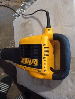 Dewalt búracie kladivo 25899 - 3