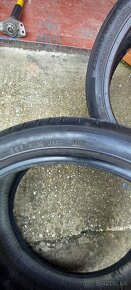 235/40 R18 Y XL - 3