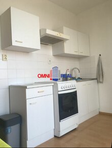 1,izbový byt Bratislava-Ružinov, Doležalova. - 3