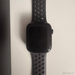 Apple Watch 7 45mm nike - 3