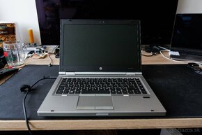 HP EliteBook 8460p - Core i5, 4GB RAM, 250GB SSD, ATI GPU - 3