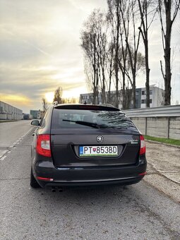 Škoda Superb Combi 1.6 TDI GreenLine - 3