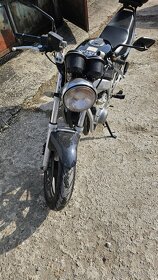 Suzuki gs500e - 3