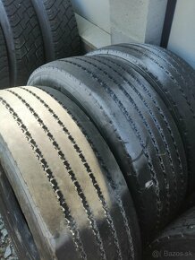 Bezdušové pneumatiky 315/70 R22,5 - 3