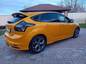 Ford Focus ST 2.0 EcoBoost SCTi ST R - 3