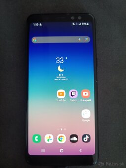 Predám mobilný telefón Samsung galaxy a8 - 3