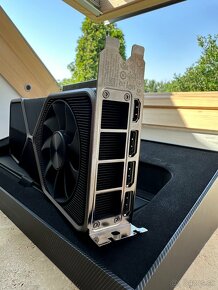 RTX 3080 Founders Edition - 3