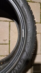 Zimná pneu.GoodYear225/45R17 - 3