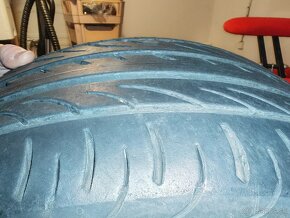 Pneumatiky 225/40 R18 letné - 3