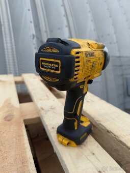 Dewalt DCF899 - 3