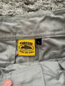 Corteiz Alcatraz Cargo Shorts - Grey - 3