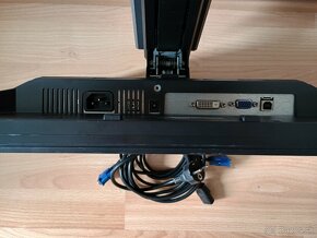 Monitor Dell Professional P2211H 21.5" (VGA, DVI-D) - 3