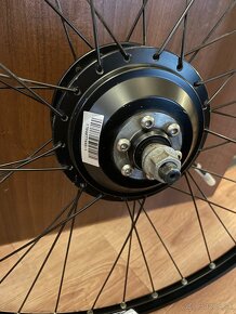 Zapletené koleso 27,5 s elektromotorom Bafang 9pin - 3