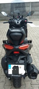 Yamaha Xmax 400 Iron Max - 3