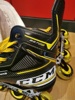 CCM Super Tacks 9370R inline hokejové korčule - 3