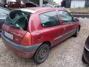 Predám Renault Clio 1,4 - 3