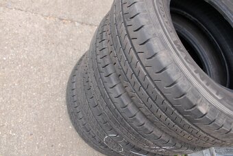 Pneumatiky 215/75R16C 116/114R 8mm dezén - 3