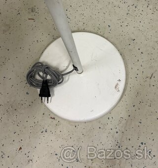 Vysoká IKEA Ranarp Lampa poškodenia farby - 3