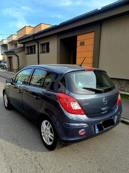 Opel Corsa 1.2 16V 63kw 2010 Plná Výbava - 3