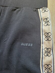 Guess logovane teplaky nohavice nova kolekcia S - 3