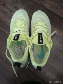 NIKE ZOOM FLY 4 - karbonova bežecka obuv - 3