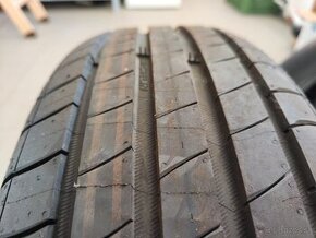 Michelin 185/65 R15 - 3