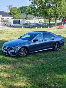 MERCEDES-BENZ E220d 4-MATIC - 3