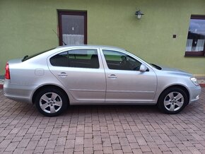 Skoda Octavia 2 1,6 benzín 59 000 km  Nelakovaná pôvodná - 3