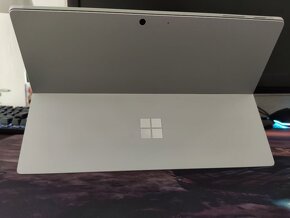 Surface Pro 7 s bohatým príslušenstvom - 3