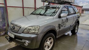 KIA SORENTO 2.5 CRDI - 3