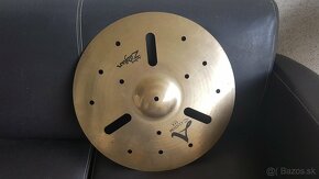 Predám  Zildjian 18" A-Custom EFX - 3