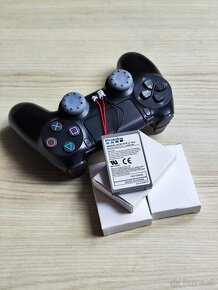 Veľká 2000 mAh batéria pre SONY Ovládač Dualshock 4 na PS4 - 3