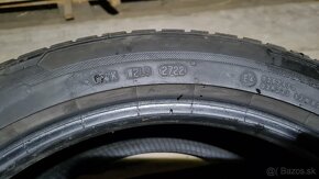 Barum polaris 5 215/50 r18 - 3