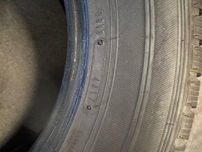 215 70R15C  Falken Eurowinter Van01 - 3