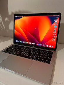 MacBook Pro 13,3" 2019, i5, 8GB RAM, 250GB SSD - 3