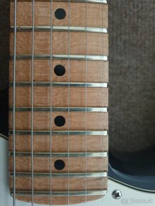 Squier Statocaster - starší model - 3